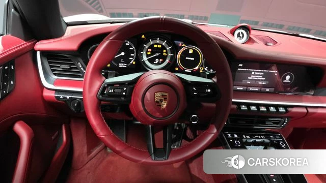 Porsche 911(992) 2023 Серебристо-серый из Кореи, фото 4