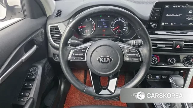 Kia Seltos 2020 Белый из Кореи, фото 4