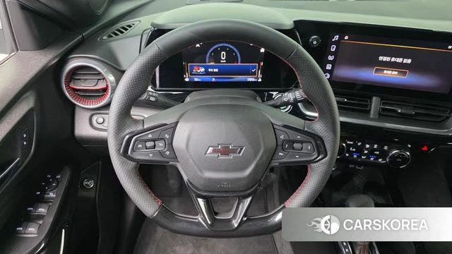 Chevrolet (GM Daewoo) Trax Crossover 2023 Белый из Кореи, фото 4