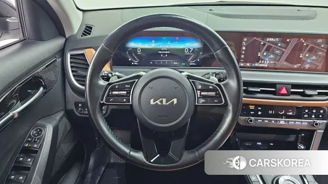 Kia The New Seltos 2023 Белый двухцветный из Кореи, фото 4