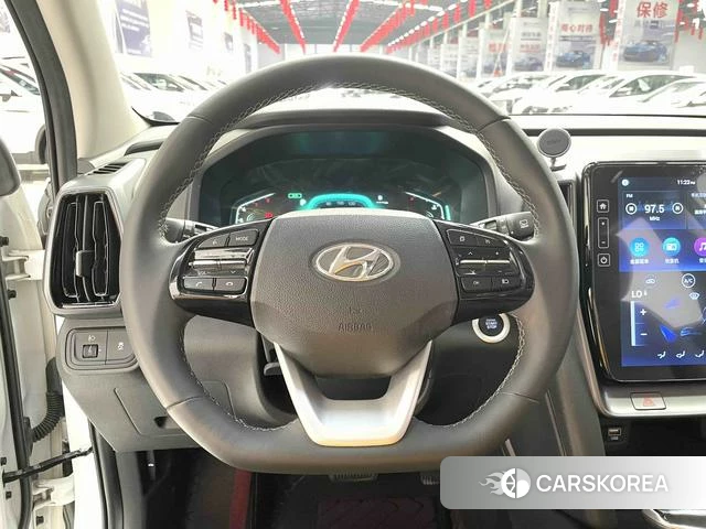Hyundai ix35 2022 Белый из Китая, фото 4
