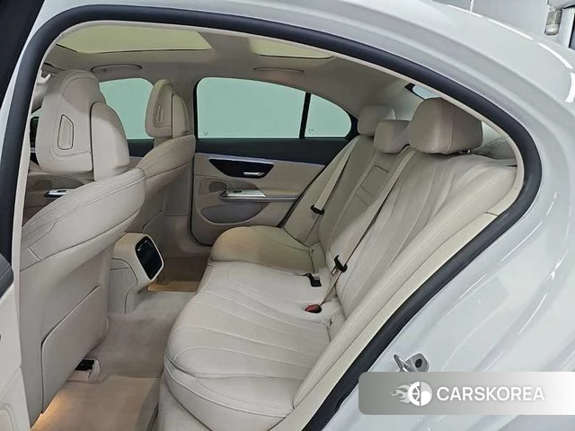 Mercedes-Benz E-Class W214 2024 Белый из Кореи, фото 4