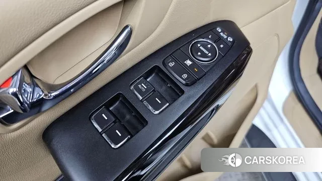 Kia The New Carnival 2018 Белый из Кореи, фото 4