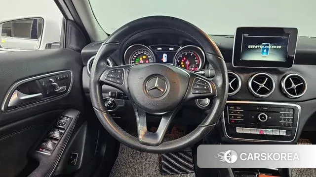 Mercedes-Benz GLA-Class X156 2018 Белый из Кореи, фото 4
