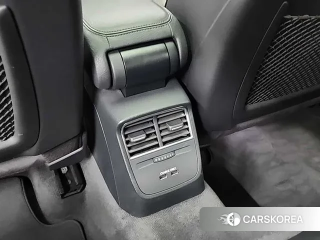 Audi New A3 2018 Белый из Кореи, фото 4