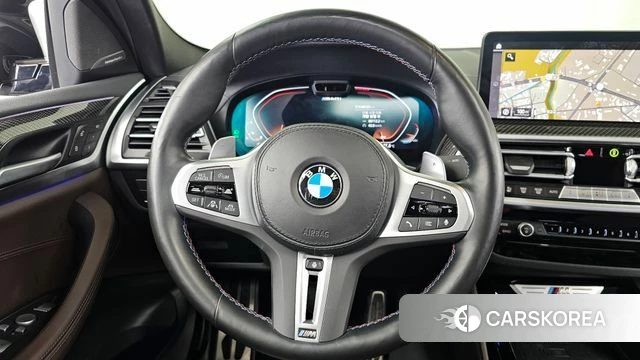 BMW X4 (G02) 2022 Светло-серебряный цвет из Кореи, фото 4