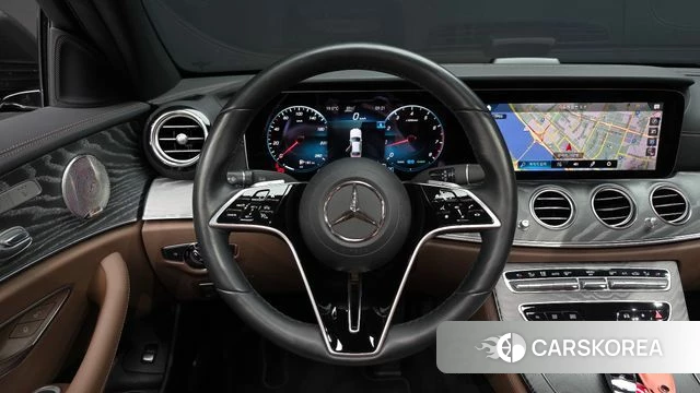 Mercedes-Benz E-Class W213 2023 Серый из Кореи, фото 4