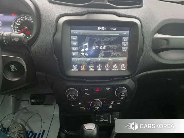 Jeep Renegade 2021 Черный из Кореи, фото 4