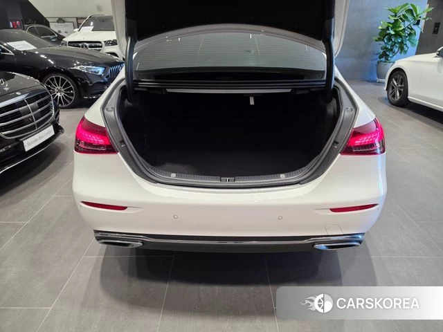 Mercedes-Benz E-Class W213 2023 Белый из Кореи, фото 4