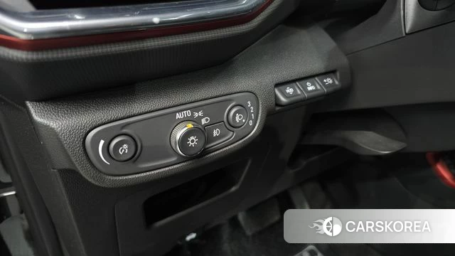 Chevrolet (GM Daewoo) Trailblazer 2020 Черный из Кореи, фото 4