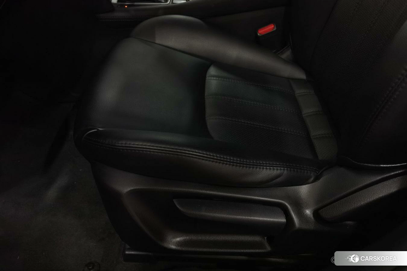 Mazda CX-4 2020 Красный из Китая, фото 4