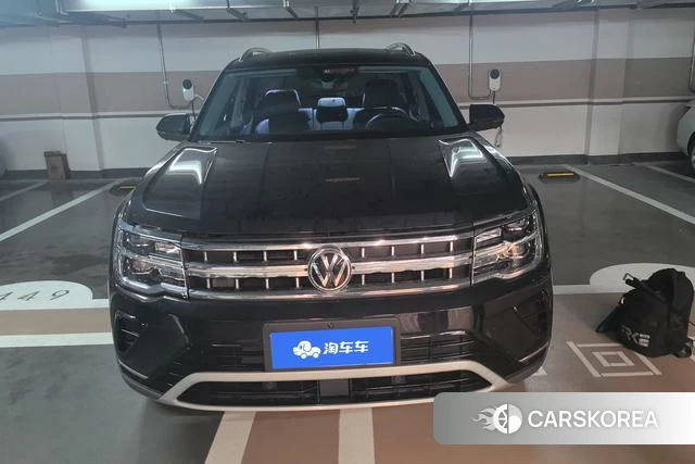 Volkswagen Tourang 2024 Черный из Китая, фото 4