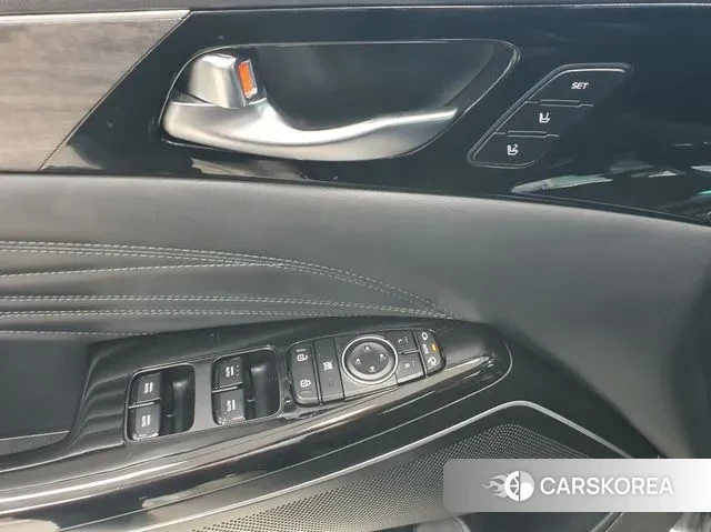 Kia K7 Premier 2021 Черный из Кореи, фото 4