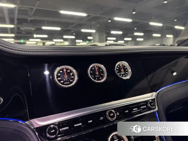 Bentley Continental GT 3rd Generation 2023 Белый из Кореи, фото 4