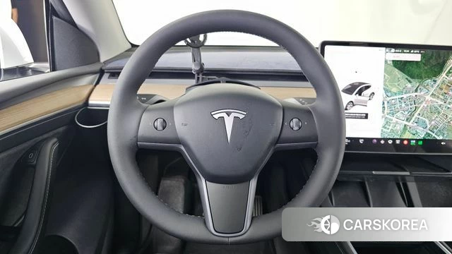 Tesla Model Y 2023 Белый из Кореи, фото 4