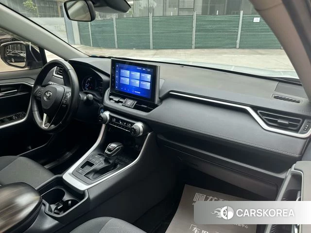 Toyota RAV4 Rongfang 2023 Белый из Китая, фото 4