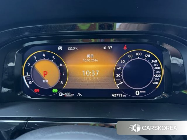 Volkswagen Tourang 2024 Черный из Китая, фото 4