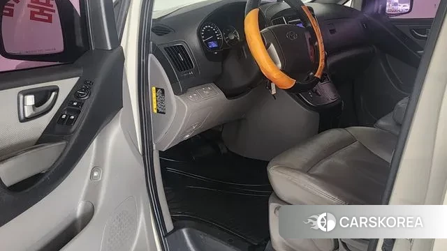 Hyundai The New Grand Starex 2018 Белый из Кореи, фото 4