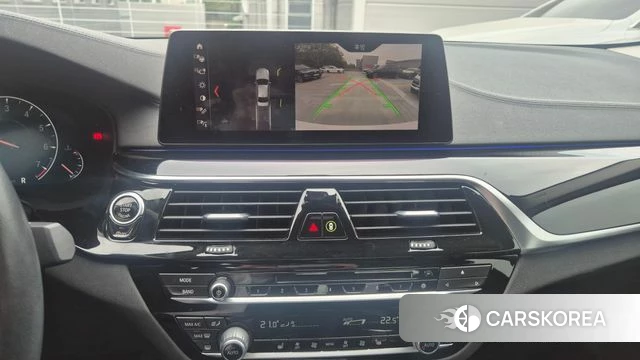 BMW 5 Series (G30) 2019 Белый из Кореи, фото 4