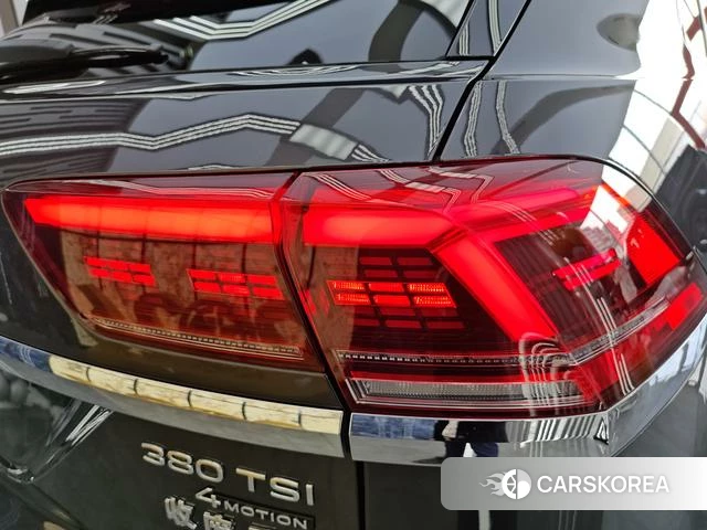 Volkswagen Tourang 2021 Черный из Китая, фото 4