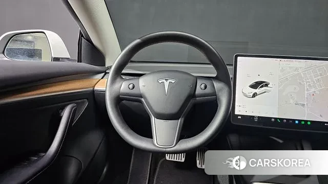 Tesla Model 3 2021 Белый из Кореи, фото 4