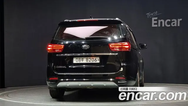 Kia The New Carnival 2018 Черный из Кореи, фото 4