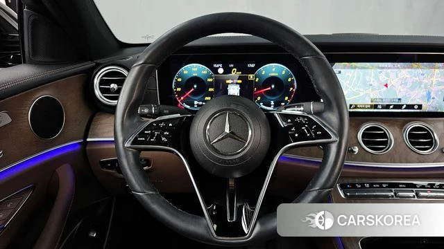 Mercedes-Benz E-Class W213 2023 Черный из Кореи, фото 4