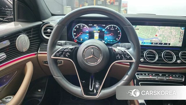 Mercedes-Benz E-Class W213 2021 Черный из Кореи, фото 4