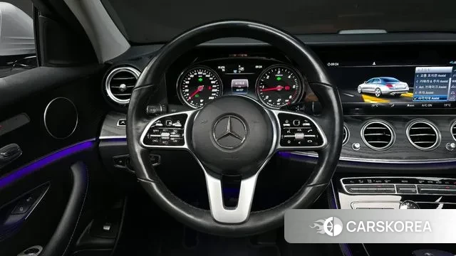 Mercedes-Benz E-Class W213 2020 Серебряный из Кореи, фото 4