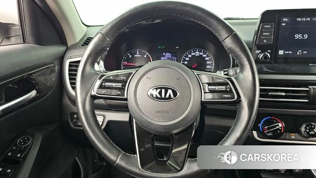 Kia Seltos 2019 Белый из Кореи, фото 4