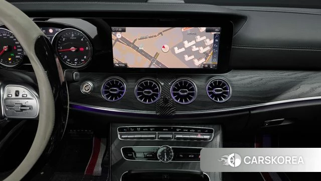 Mercedes-Benz E-Class W213 2019 Белый из Кореи, фото 4