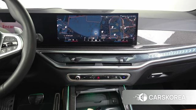 BMW X7 (G07) 2025 Черный из Кореи, фото 4