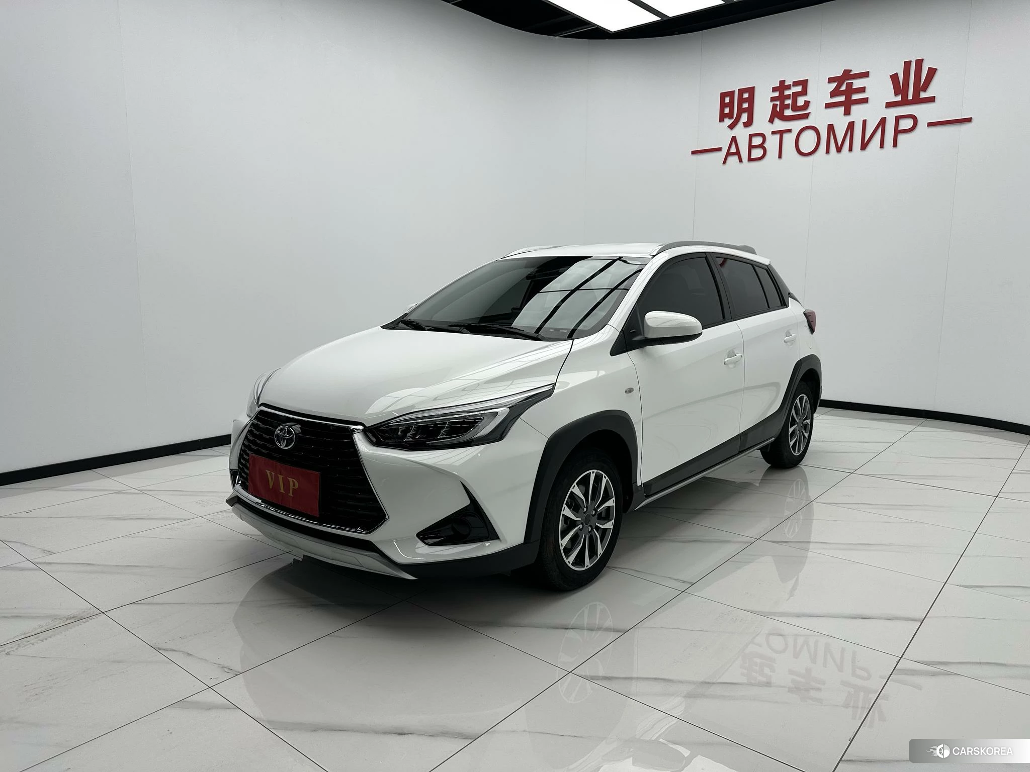 Toyota Yaris L 2021 Белый из Китая, фото 4