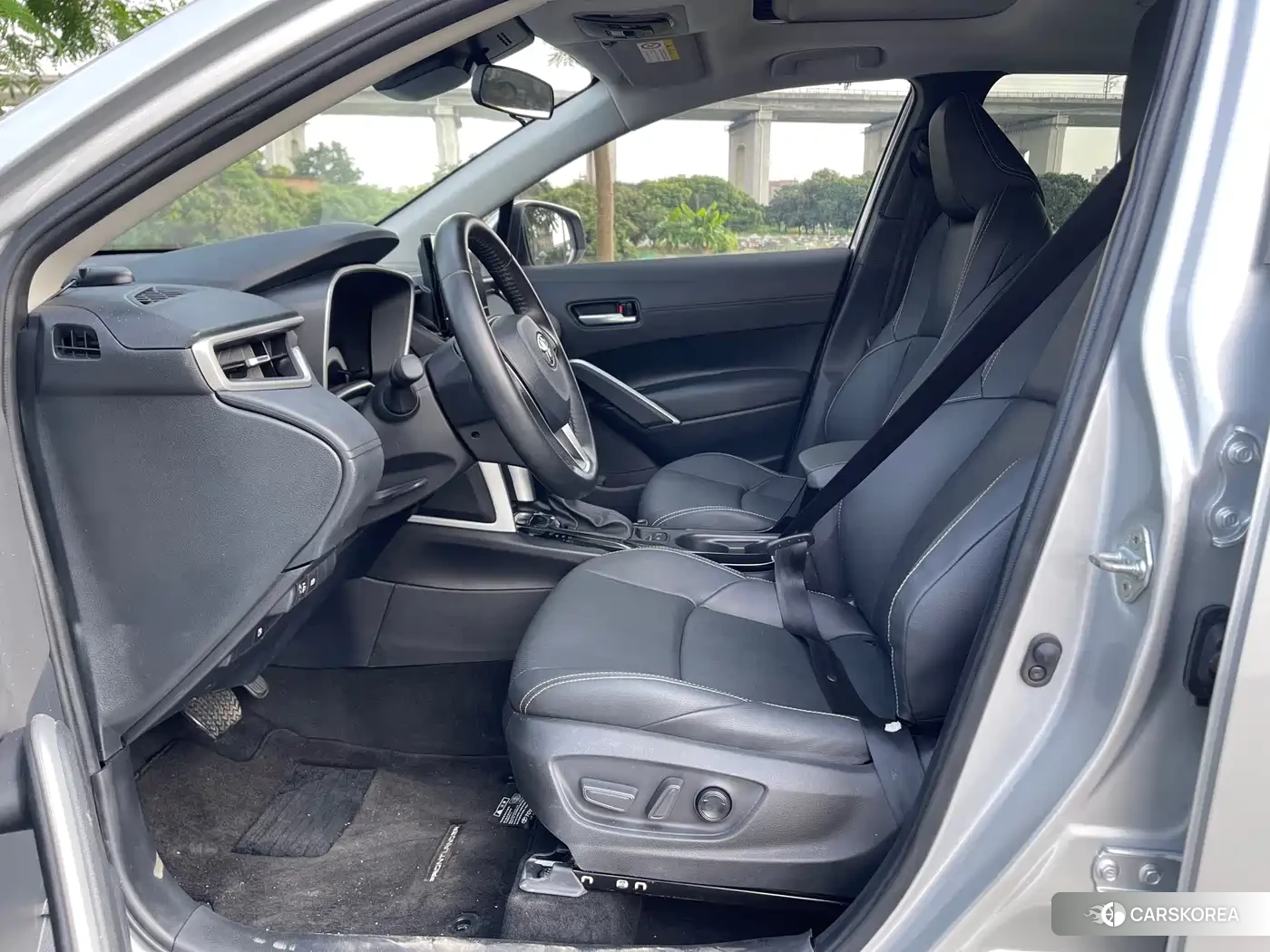 Toyota Frontlander 2025 Silver/gray из Китая, фото 4