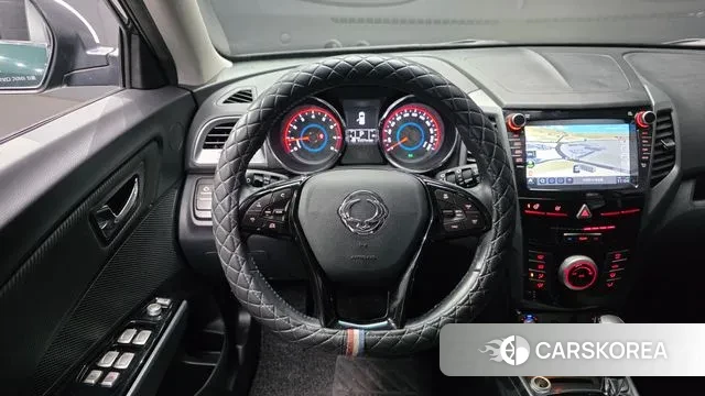 Ssangyong Tivoli Armor 2018 Темно-зеленый из Кореи, фото 4