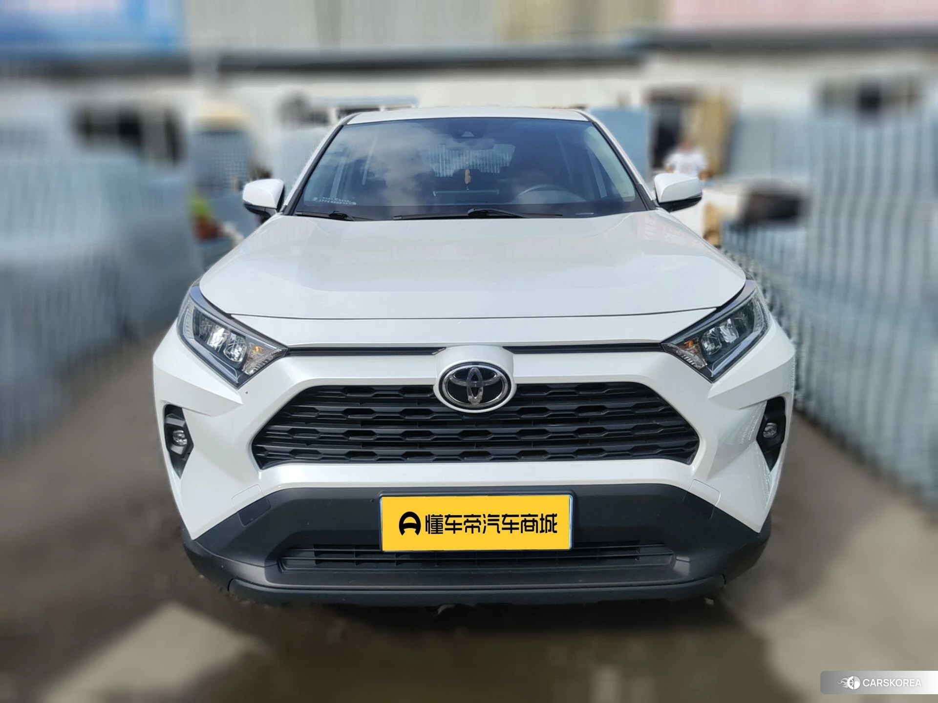 Toyota RAV4 Rongfang 2023 Белый из Китая, фото 4