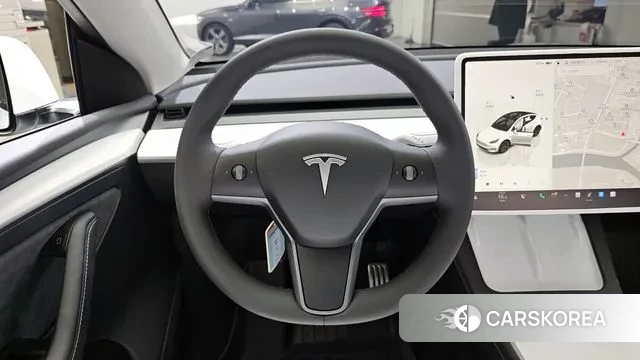 Tesla Model Y 2024 Белый из Кореи, фото 4