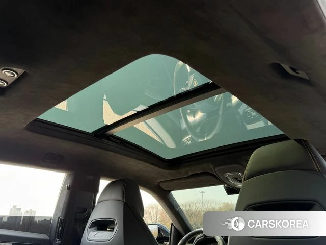 Lamborghini Urus 2019 Черный из Кореи, фото 4