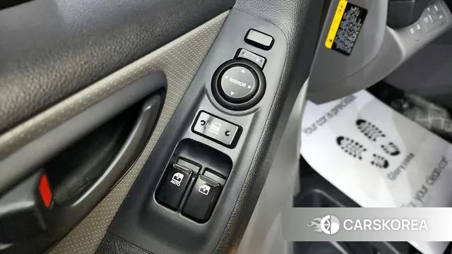 Hyundai The New Grand Starex 2018 Желтый из Кореи, фото 4