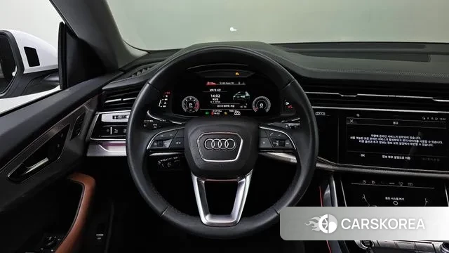 Audi Q8 (4M) 2023 Белый из Кореи, фото 4