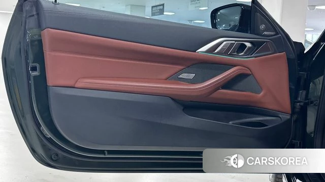 BMW 4 Series (G22) 2022 Темно-зеленый из Кореи, фото 4