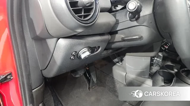 Mini Cooper 2020 Красный из Кореи, фото 4