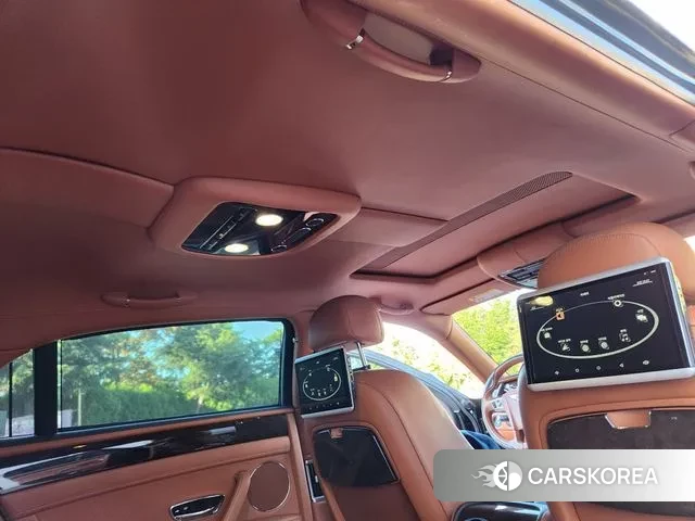 Bentley Flying Spur 2nd Generation 2018 Черный из Кореи, фото 4