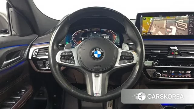 BMW 6 Series GT (G32) 2021 Серебристо-серый из Кореи, фото 4