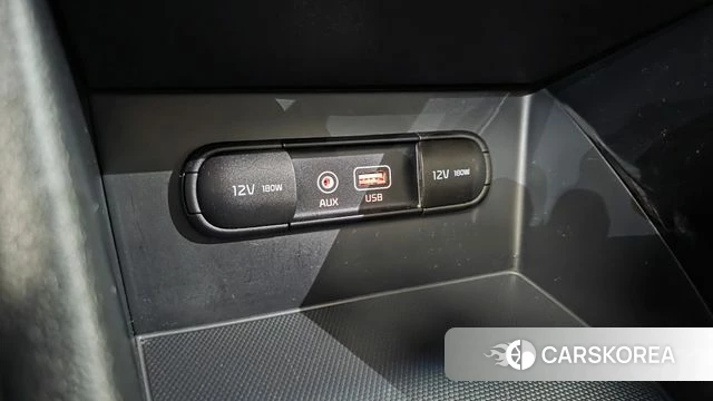 Kia Niro 2018 Синий из Кореи, фото 4