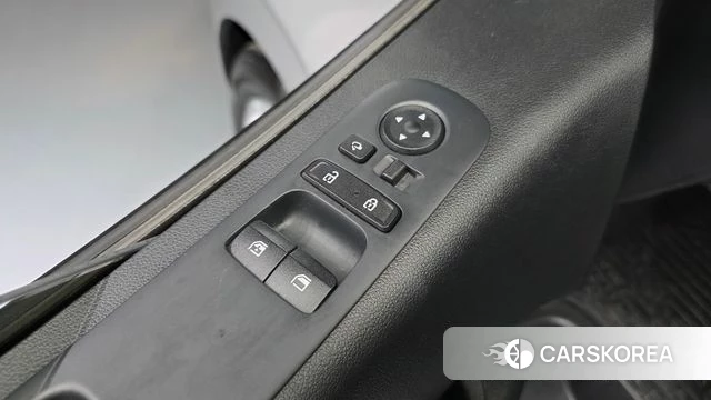 Hyundai Staria 2022 Серебряный из Кореи, фото 4