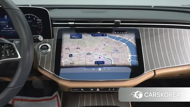 Mercedes-Benz E-Class W214 2024 Белый из Кореи, фото 4