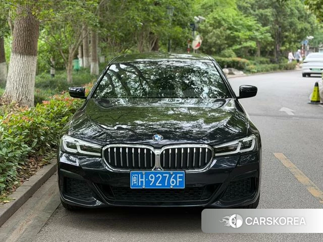 BMW 5 series 2021 Черный из Китая, фото 4