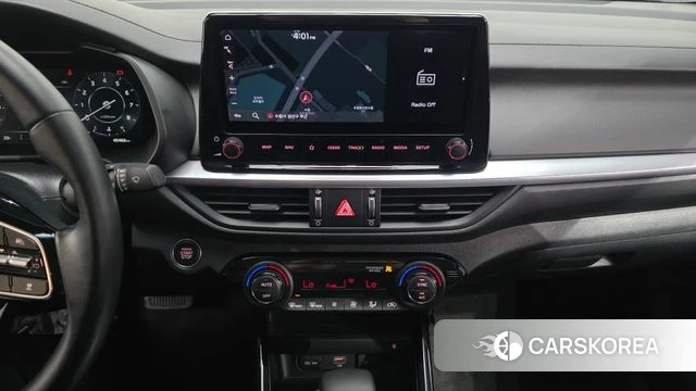 Kia The New K3 2nd generation 2021 Белый из Кореи, фото 4