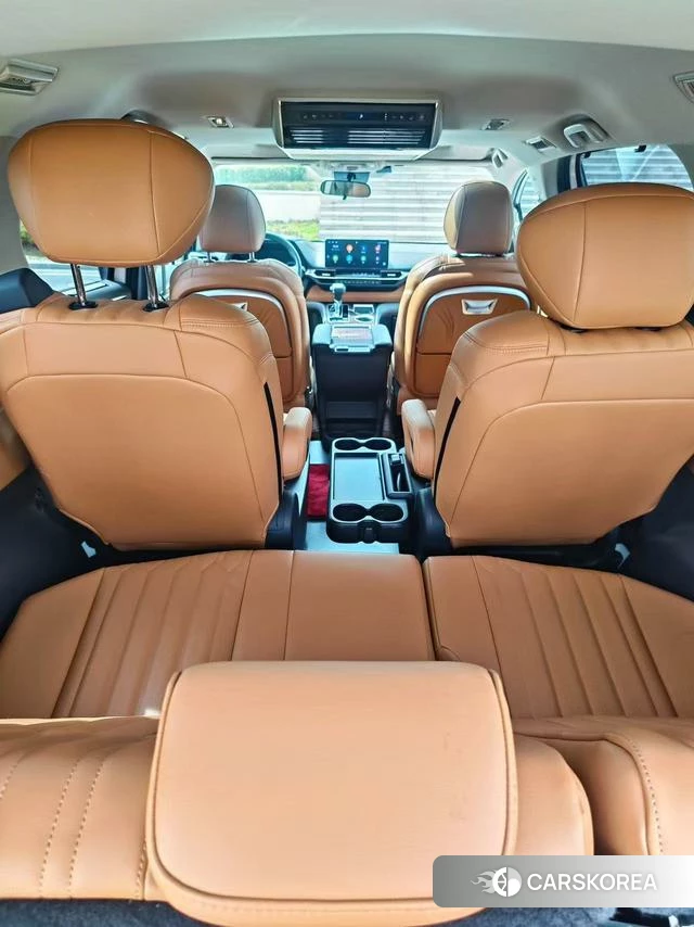 Toyota Saina 2024 Белый из Китая, фото 4